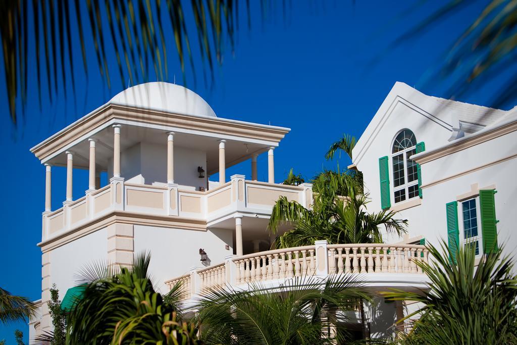 Point Grace Hotel Grace Bay Exterior foto