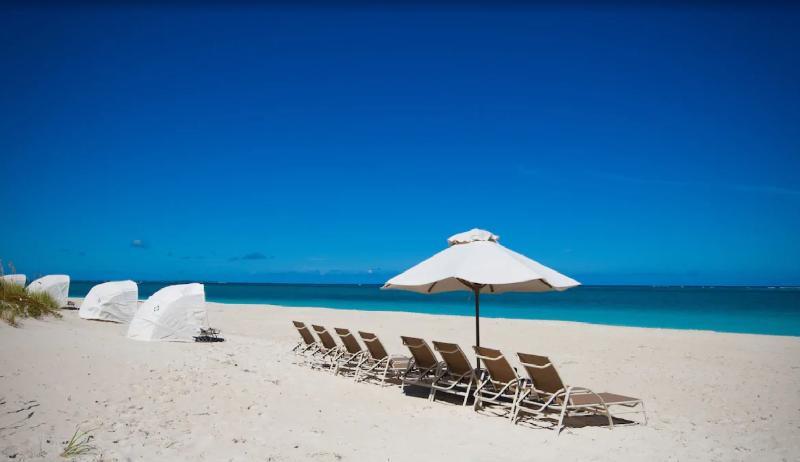 Point Grace Hotel Grace Bay Exterior foto